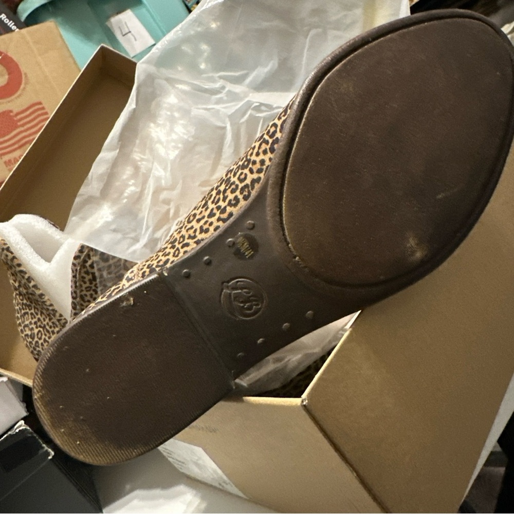 ๐ Lucky Brand Leather Leopard Booties STORE DISPLAYS! ๐ขโฅ๏ธ NeW! ๐ - Picture 8 of 8